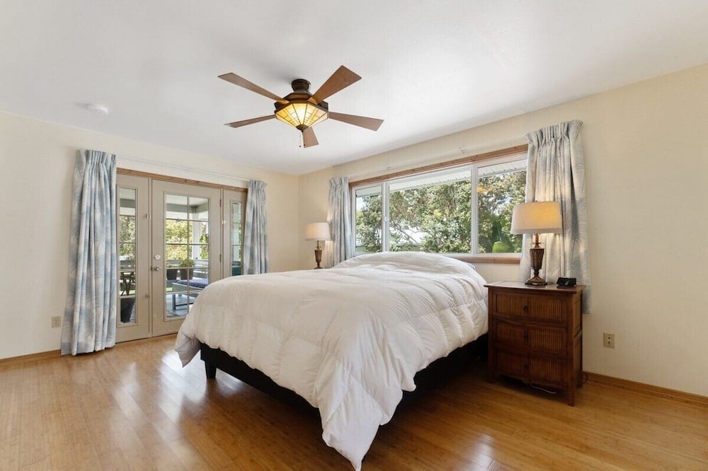 Volcano House | Volcano Magic! Cozy home located steps from Volcano National Park - Pet Friendly