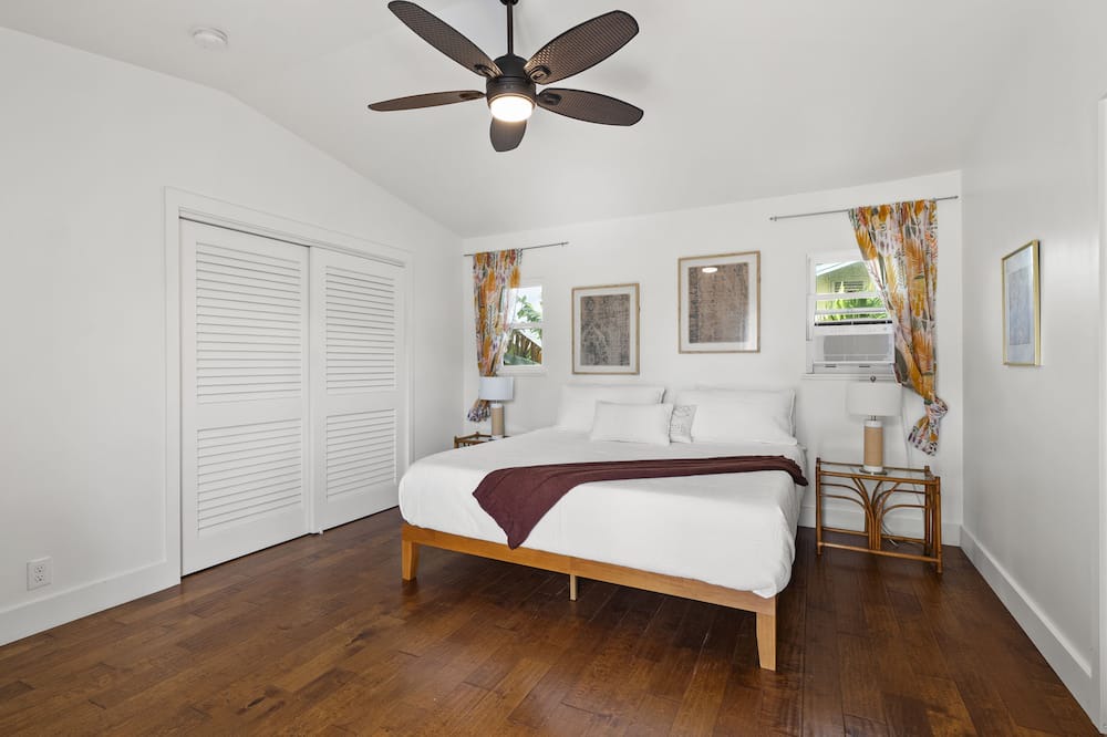 Ka'a'awa House | Ka'a'awa Hale by Gather: Home Near Beach & Kualoa Ranch w/Lanais & Ocean View