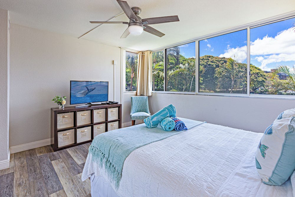 Kahana Resort | West Maui Ocean View Corner 2BR with Pool + AC