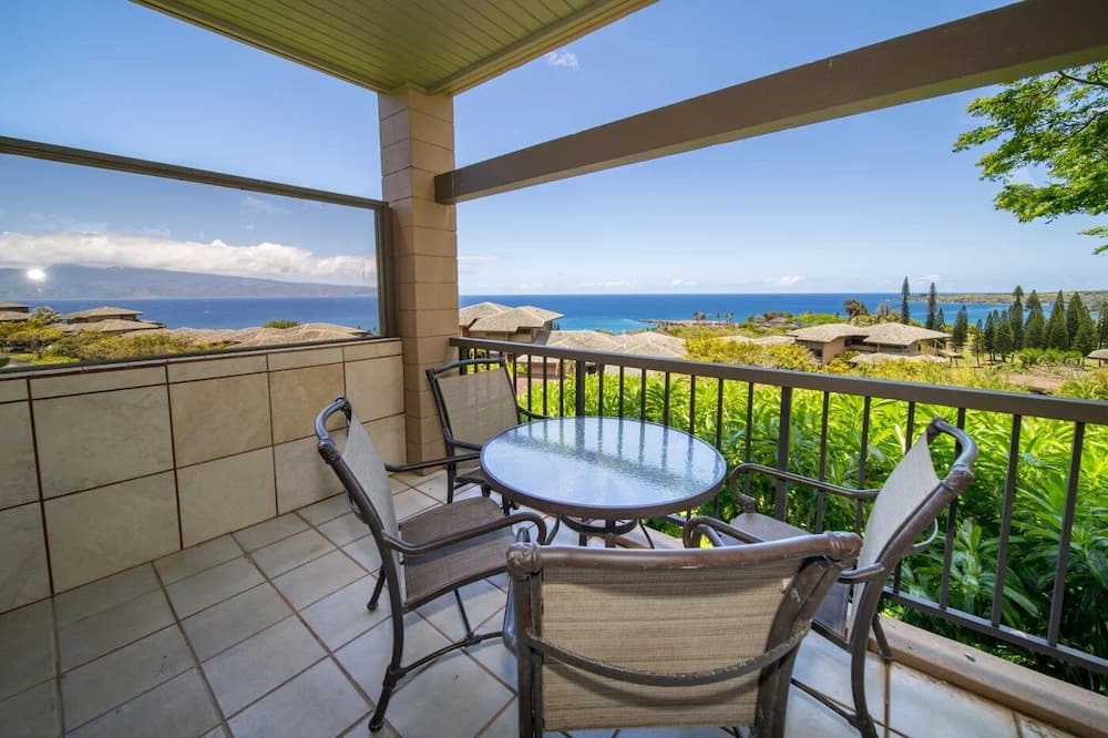 Kapalua Hotel | Ridge Villas Gold Ocean View 2 Bedroom at The Kapalua Villas Maui | Near Lahaina