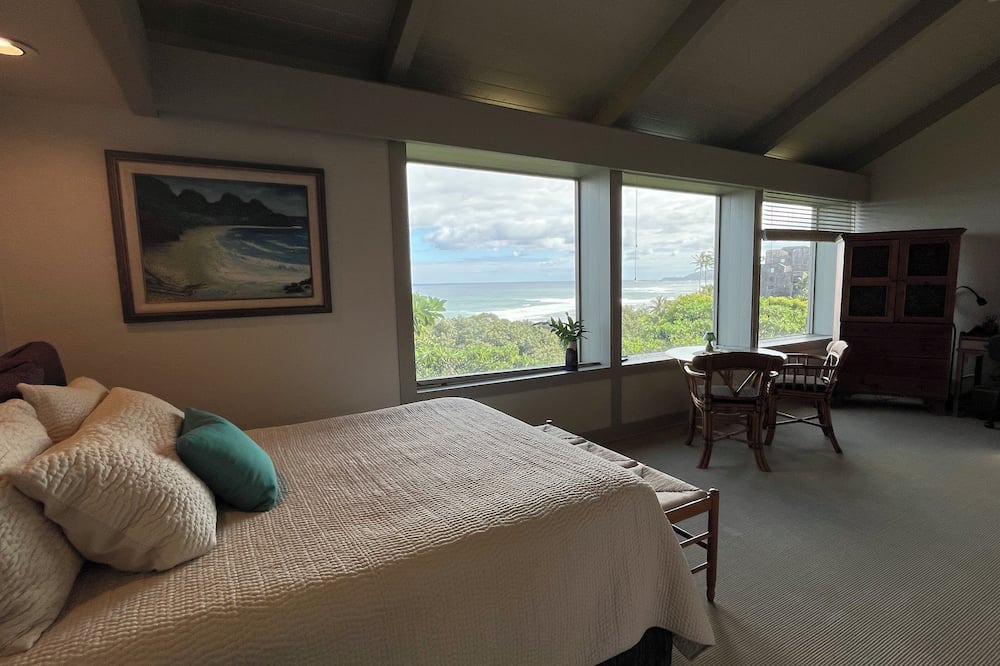 Princeville Apartment | Secluded Oceanfront Cottage- in Princeville – Private large Spa & Stunning Views
