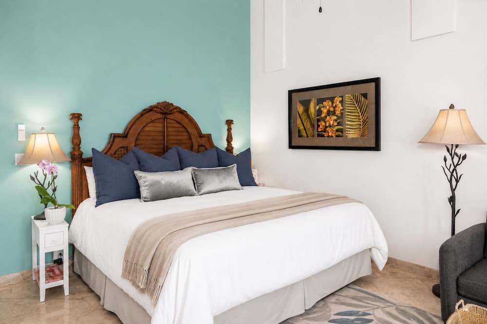 Princeville Apartment | Hanalei Hideaway-Oceanfront, Mtn & Waterfall Views, Top Floor, No Stairs
