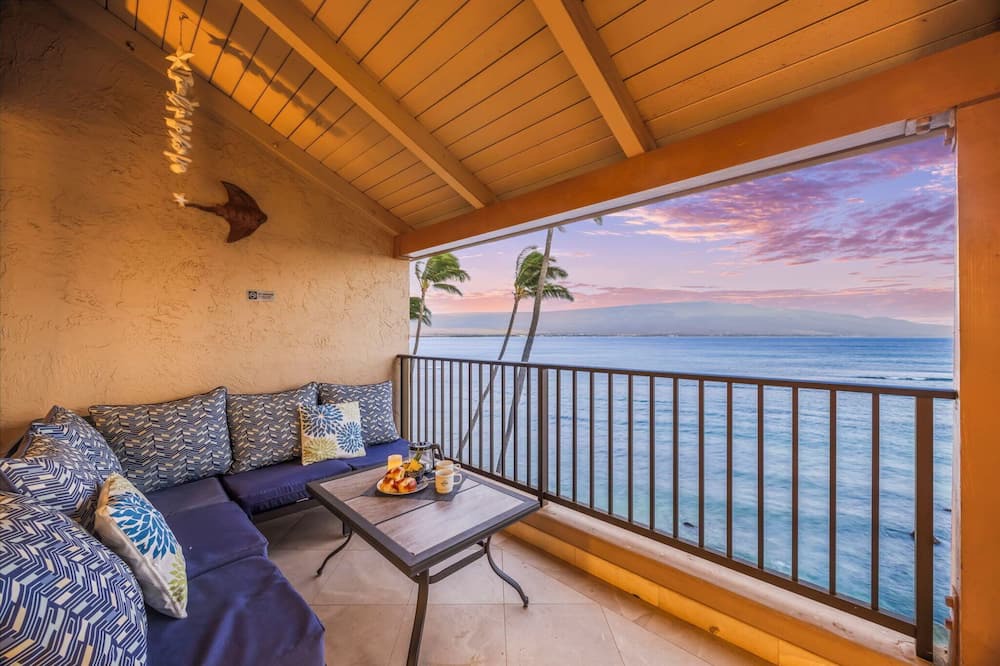 Maalaea Condo | Oceanfront Penthouse Panoramic Views Sleeps 6