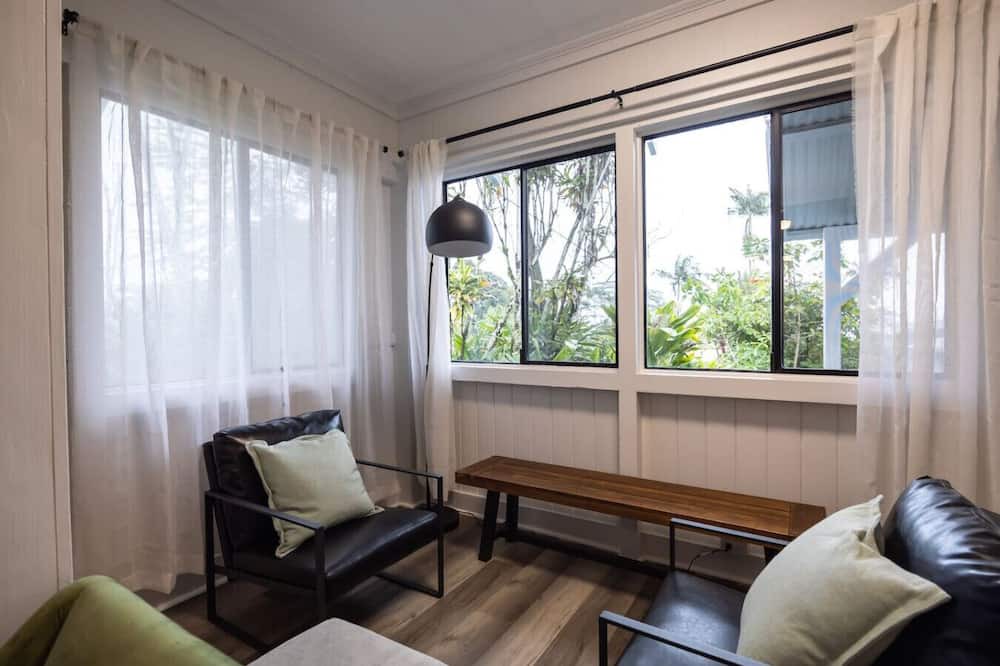 Hilo Cottage | Island Oasis Near Waterfalls and Hilo`s Markets
