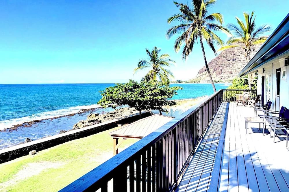 Makaha House | Furnished Oceanfront Home, 30 Day Rental, Inquire for Specific Dates