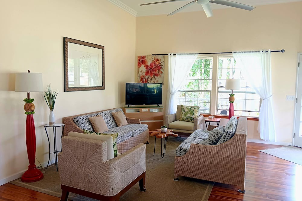Princeville House | North Shore's Top location~3 bedroom house w/loft, waterfall views