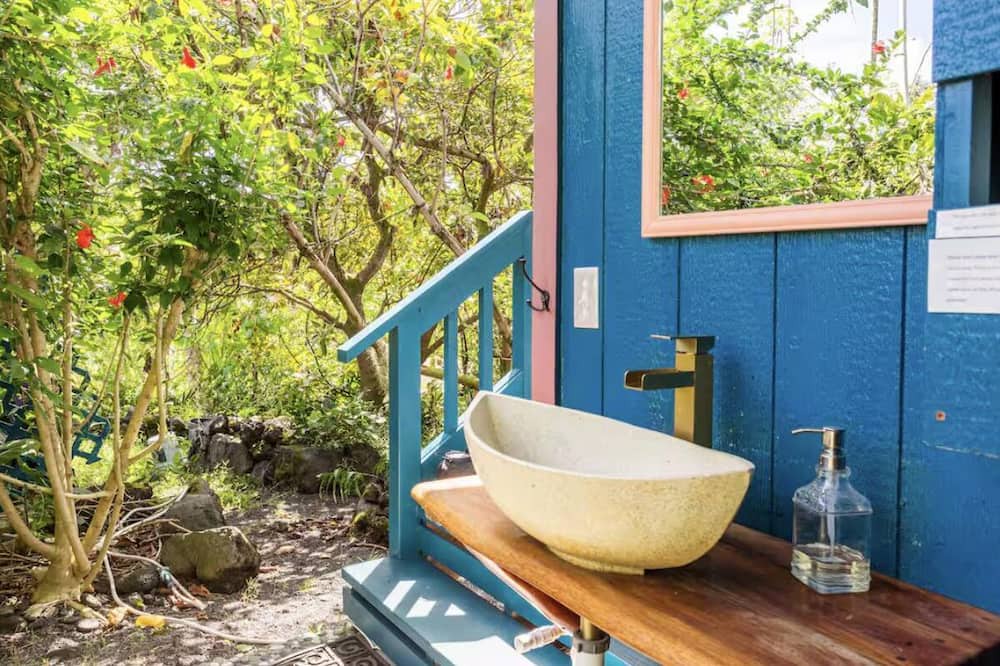 Kehena House | Spacious, Bright, Jungle retreat