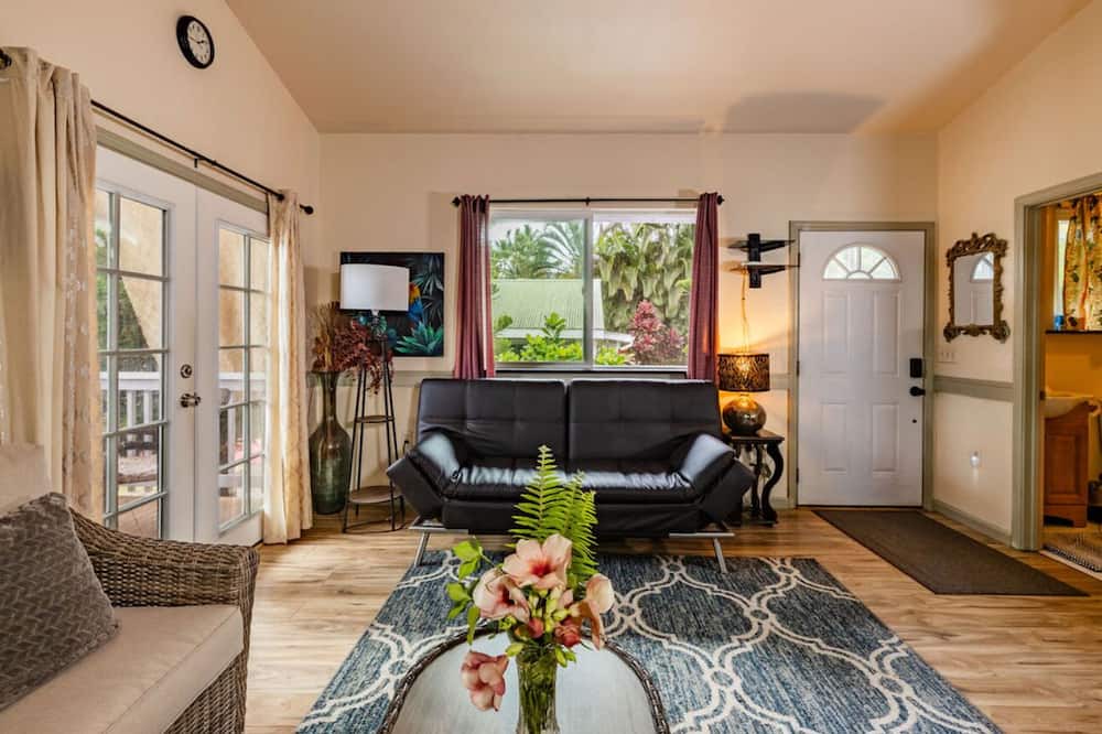 Kehena Beach Estates Cottage | Dolphin Cottage w/AC @ Kehena Beach, Hawaii
