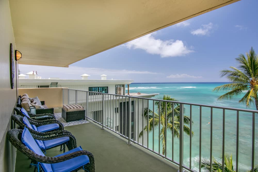 Diamond Head - Kapahulu - St. Louis Condo | Ocean Front Balcony, 2 Bedrooms, Full Kitchen