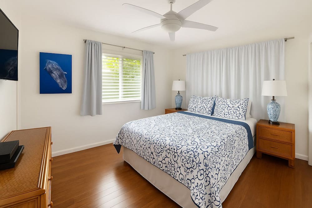 Paia House | Ocean View Retreat – Walk to Town and Beaches– A/C – Fast WiFi - Self Check-In