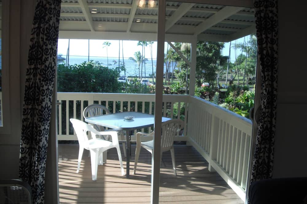 Hilo House | Best Hilo Location @ Richardsons Beach Park, Swimming, Snorkeling Sleeps 8-Save$