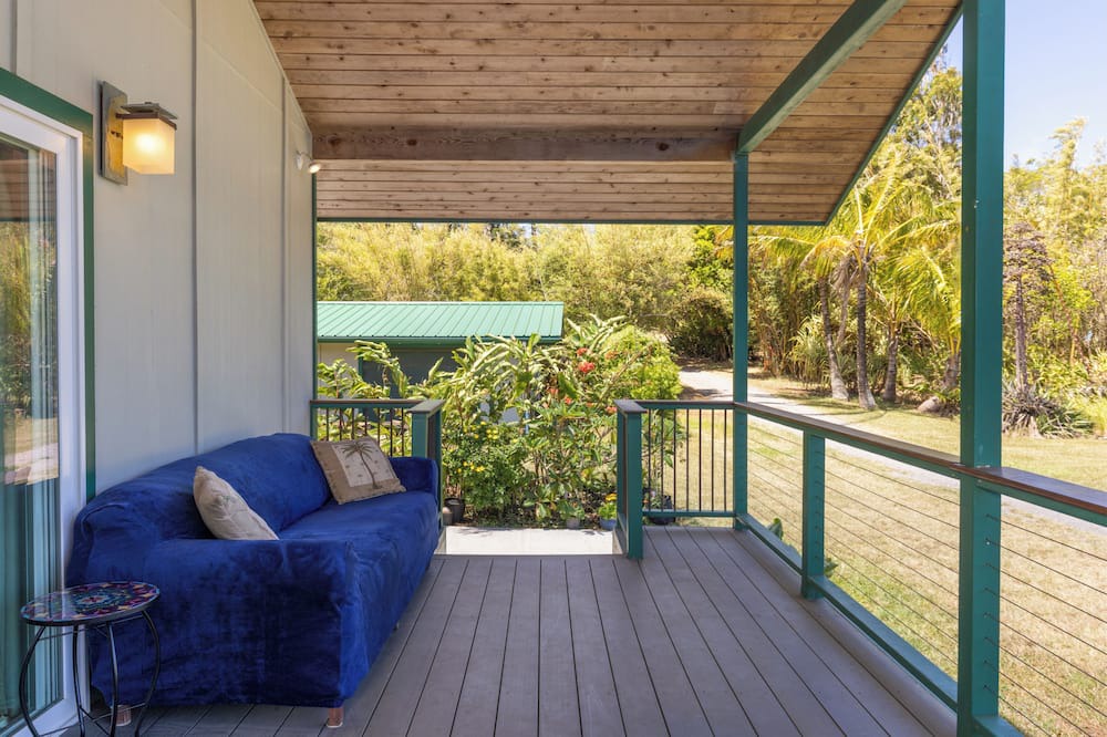 Hawi Cottage | Family-Friendly Ocean View Cottage with Spa on 10 acre private estate