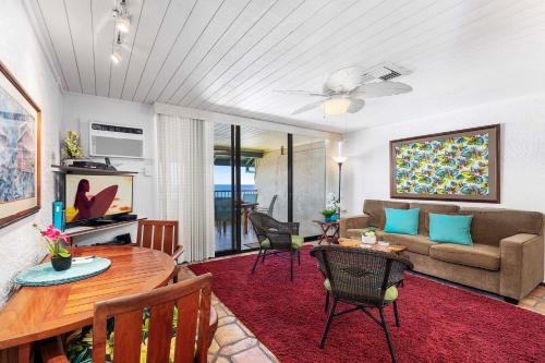 Historic Kailua Village House | Kona Reef A36