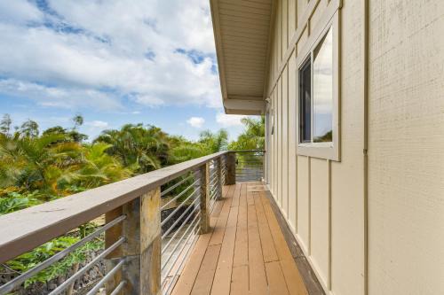 Kalaoa House | Cozy Kona Coast Apt w/Lanai ~ 8 Miles to Beach!