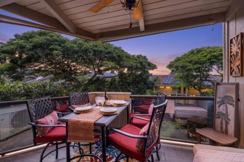 Historic Kailua Village House | Kailua Bay Resort#2-306