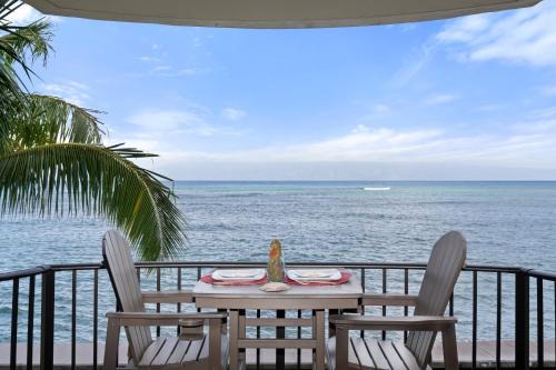 Kahana House | 2nd Floor Oceanfront 1BD with Panoramic Island Views -Kahana Reef 217