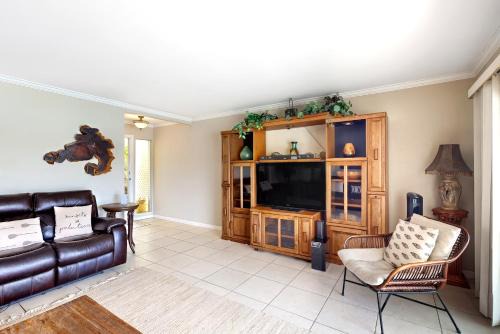 Portlock House | Kuapa Isle Gem Unit 419