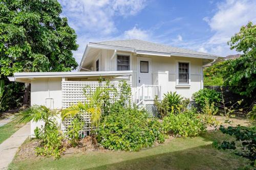 Diamond Head - Kapahulu - St. Louis House | Garden Cottage Unit B