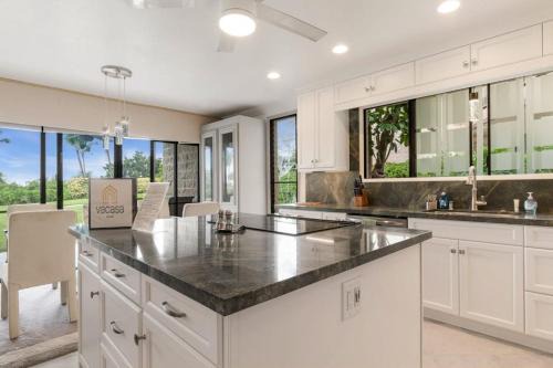 Keauhou House | Keauhou Punahele #B101 - Golf and Beach Condo - Pool, Hot Tub, WIFI, Kitchen, BBQ, Laundry