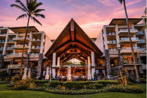 Montage Kapalua Bay Apartment | The Resort at Kapalua Bay Oceanfront 3 BR Luxury Resort Living Complimentary Car with 6 Nights MON-6302 by KBM Resorts