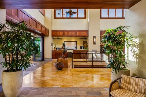 Wailea Apartment | Wailea Beach Villas Oceanfront 3 BR Sleeps 6 Villas Luxury Beachfront Living Complimentary Car with 6 Nights WBV-PH412 by KBM