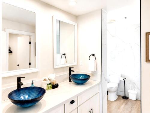Kahana Apartment | Sands Of Kahana Oceanfront 3-Bedroom Penthouse Car Included with 6 nights SOK-381 by KBM