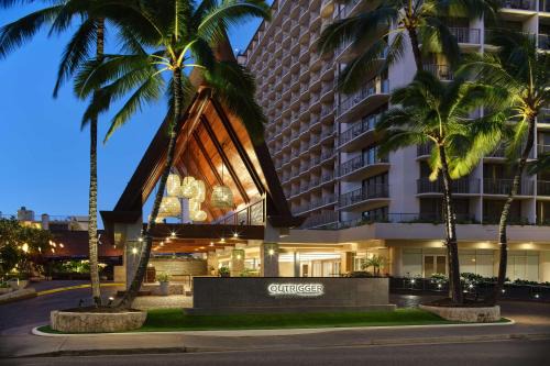 Waikiki Resort | OUTRIGGER Reef Waikiki Beach Resort