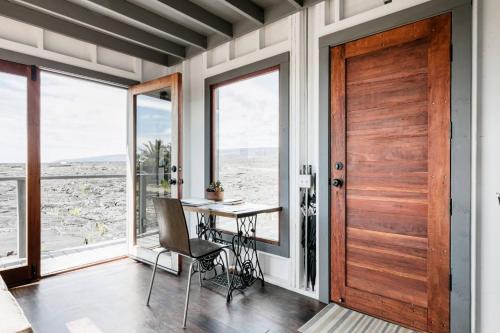 Pahoa House | THE PHOENIX HOUSE - EPIC Tiny Home Gem on Volcanic Lava Field!