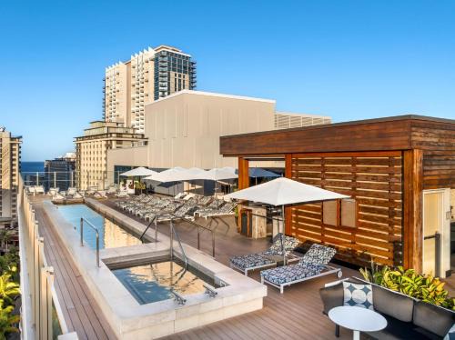 Waikiki Resort | Hilton Grand Vacations Club Hokulani Waikiki Honolulu