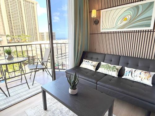 Waikiki Apartment | Waikiki Ocean View Studio 3Beds 1 Block to Beach, Tax Included