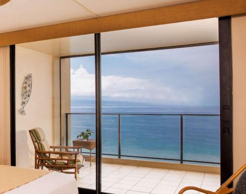 Honokowai Hotel | Aston Mahana at Kaanapali