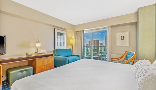 Room, Partial Ocean View
