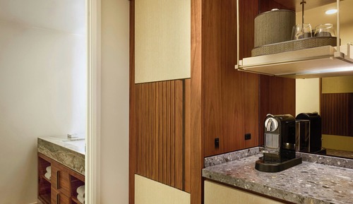 Suite, 1 Bedroom, Garden View