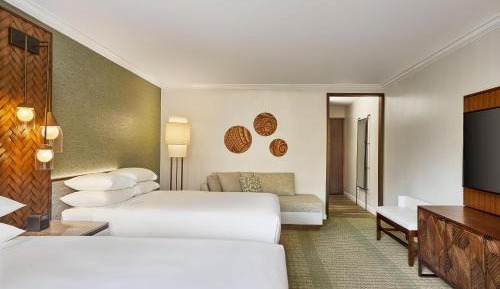 Queen Room with Two Queen Beds and Mountain View