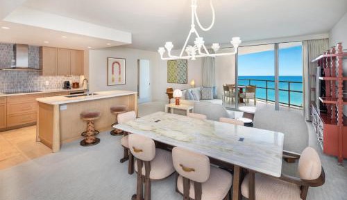 Premium Two-Bedroom Suite with Ocean View and Den