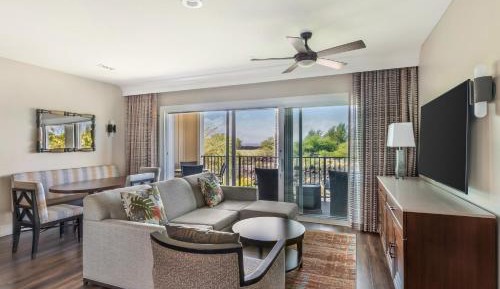 2 Bedroom Golf View Suite
