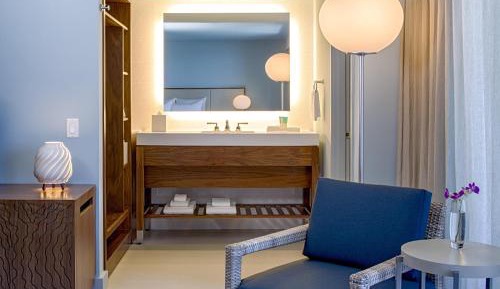 Queen Room with Two Queen Beds and City View