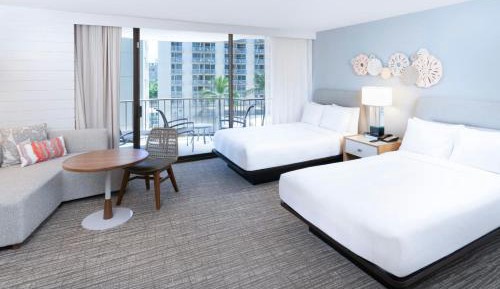 Ocean View, Guest room, 2 Double, Paoakalani Tower, Balcony