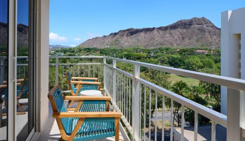 Diamond Head View Junior Suite