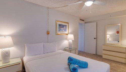 Two-Bedroom Apartment - Oceanfront 