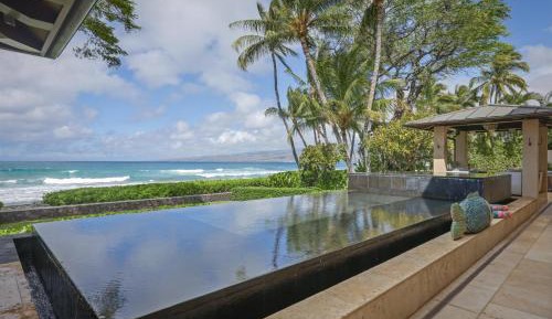 Four-Bedroom Holiday Home
