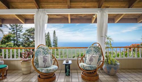 Three-Bedroom Vacation Home 