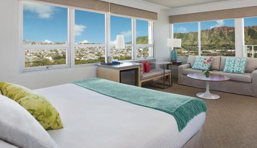 Diamond Head View Balcony, King