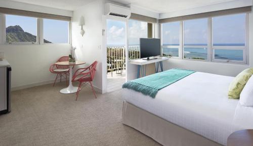 Jr. Suite Ocean View Balcony, King