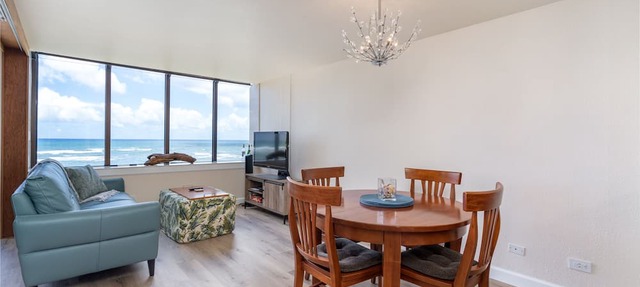 Sunset Shores - Waialua Oceanfront Retreat