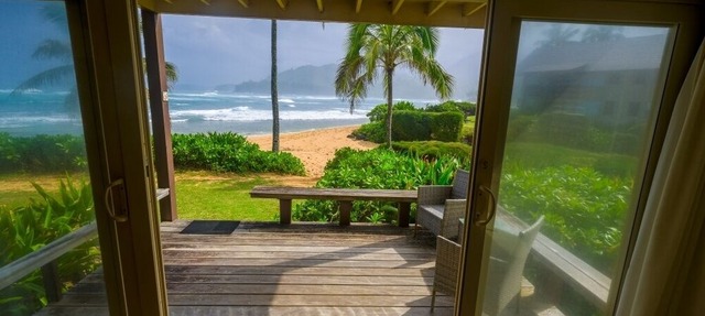 Stay At The BEACH - Kauai North Shore Condo