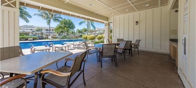 Hawaiian Aloha spirit, Relax, play in beautiful Ko Olina. Paradise awaiting.