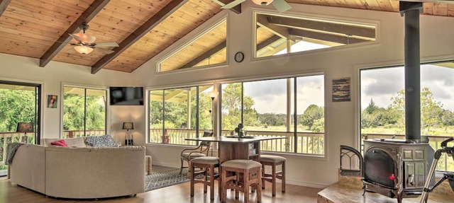 Peaceful Volcano Home Near National Park!