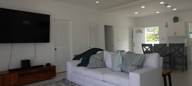 2Bed Beach Front Home