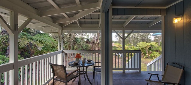 Ferns & Frogs Forest Hale 3 Bedroom Home by RedAwning
